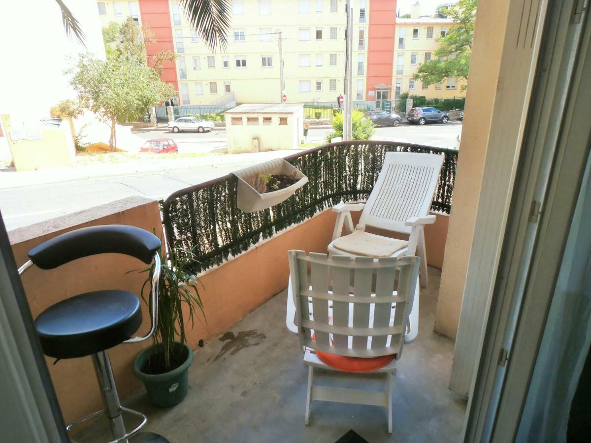 Cosy Nimes Appartement Buitenkant foto